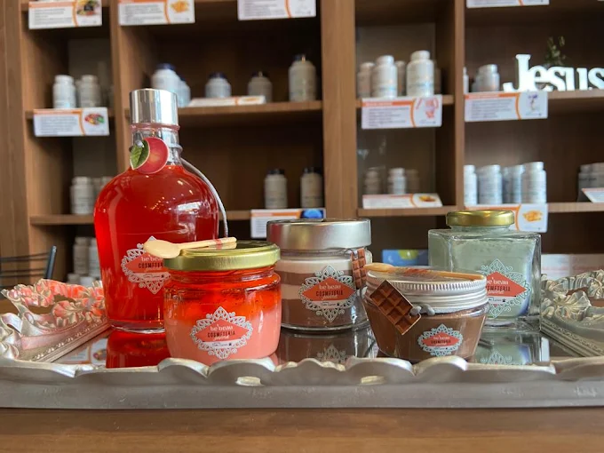Linha de cosméticos manipulados da Farmácia São Lucas